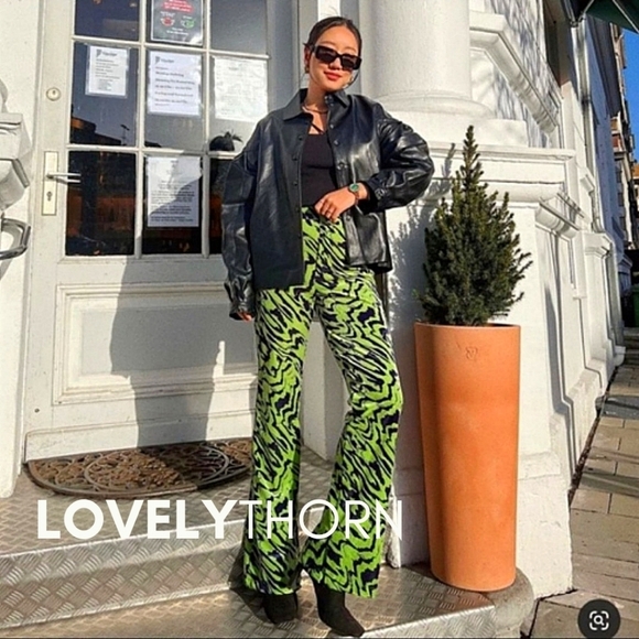 ZARA // retro-chic green blue velvet high waist straight slight flare pants - Picture 13 of 16